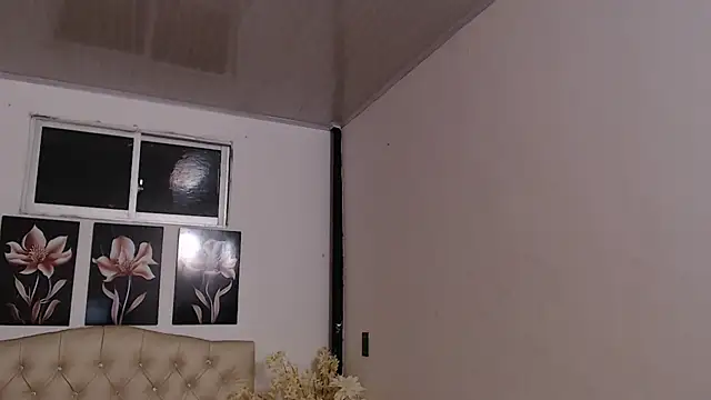 pinky f00x online show from 09/14/25, 12:10