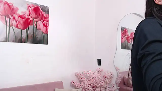 pinky f00x online show from 05/08/26, 07:19