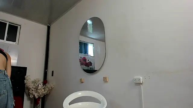 pinky f00x online show from 06/09/26, 07:36
