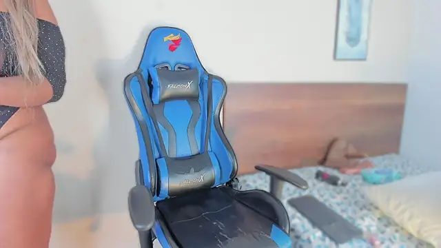 Niicol Jenner online show from 02/22/26, 04:57