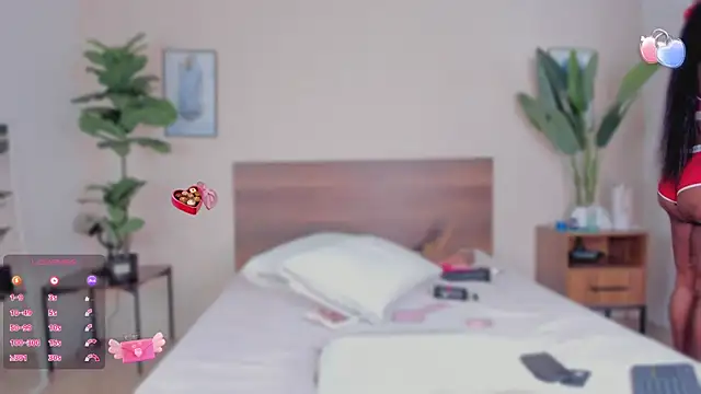 Niicol Jenner online show from 03/19/26, 05:44