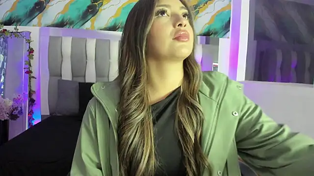 Adaara Rey online show from 12/02/25, 10:16