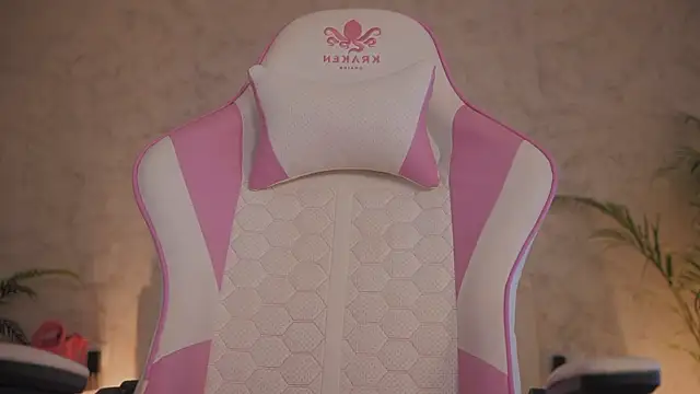 daisyblushh online show from 06/06/26, 09:47
