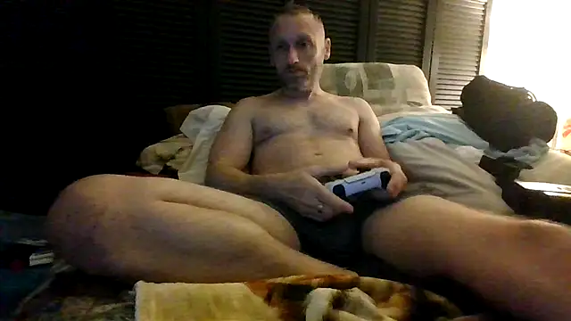 Snapshot of Scott654538 chatting on 05/21/26, 07:15 Scott654538 online show from 05/21/26, 07:15