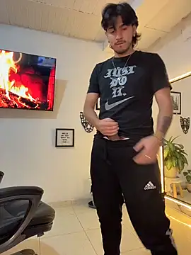 Elian savoy online show from 10/31/25, 02:01