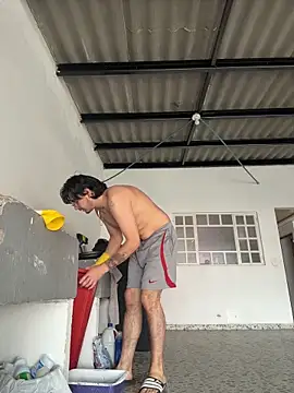 Elian savoy online show from 12/04/25, 08:17