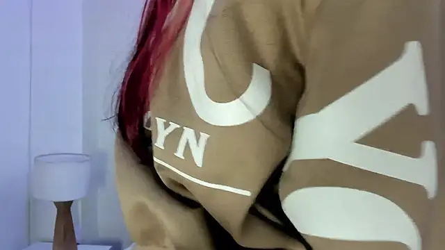 ximena vasquez8 online show from 11/24/25, 12:21