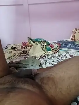 Snapshot of mkallu1995 chatting on 09/18/25, 12:07 mkallu1995 online show from 09/18/25, 12:07