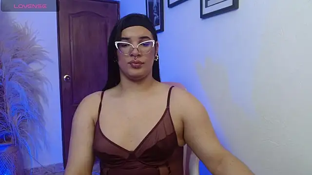 Valen Sampaio online show from 10/10/25, 12:26