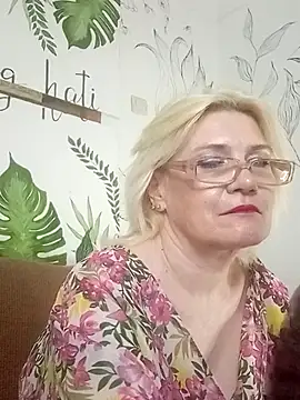 Catty Lady online show from 06/27/26, 07:19