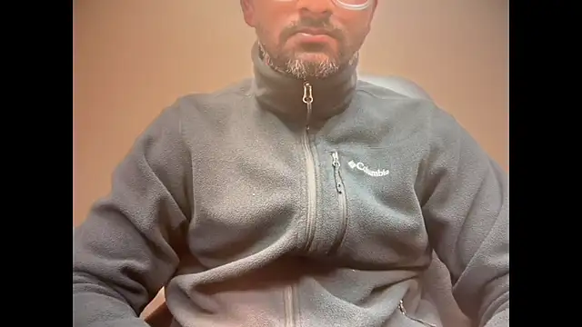 pranastro00 online show from 06/11/26, 11:08