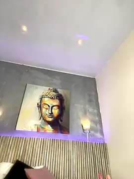 Saracooper   online show from 11/03/25, 03:41