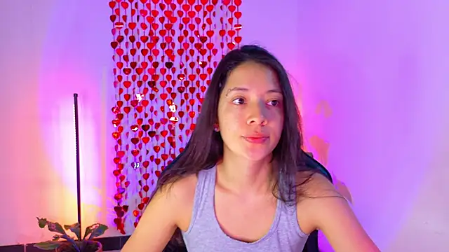 Sarasavage online show from 06/04/26, 01:50