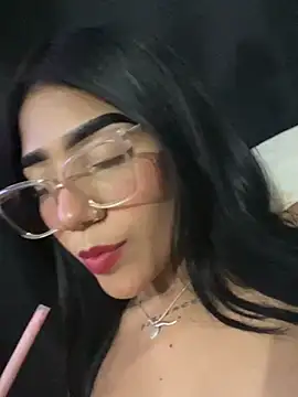 Snapshot of ElaRose_12 chatting on 03/06/26, 08:05 ElaRose 12 online show from 03/06/26, 08:05