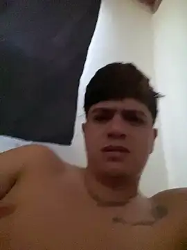 Snapshot of Themasterhades_777 chatting on 02/16/26, 04:03 Themasterhades 777 online show from 02/16/26, 04:03