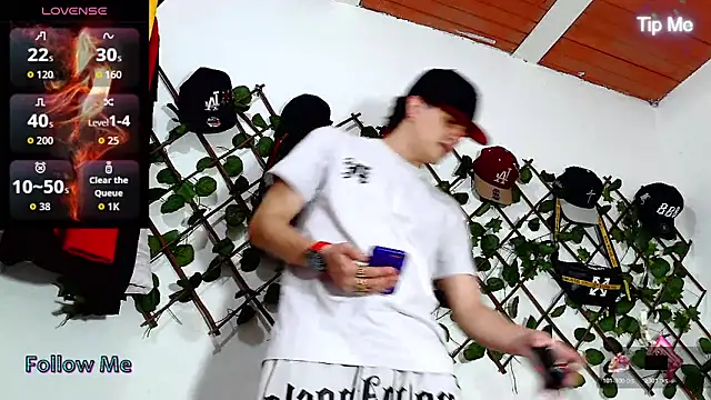 Snapshot of Themasterhades_777 chatting on 03/12/26, 01:12 Themasterhades 777 online show from 03/12/26, 01:12