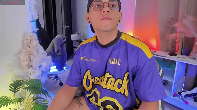 jhosepMoreno online show from 06/06/26, 02:22