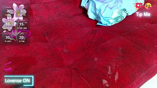 naomi powel online show from 09/13/25, 03:34