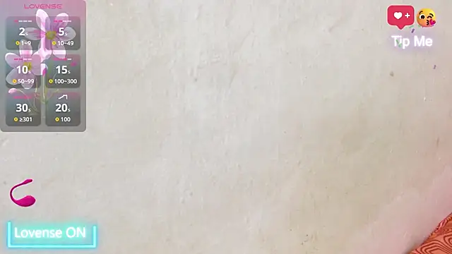 naomi powel online show from 10/08/25, 03:09