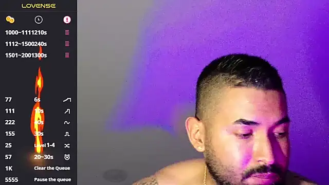 Max-prada online show from 06/16/26, 02:25