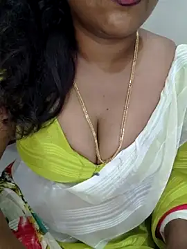 Snapshot of Anu_Reddy_10 chatting on 10/07/25, 07:49 Anu Reddy 10 online show from 10/07/25, 07:49