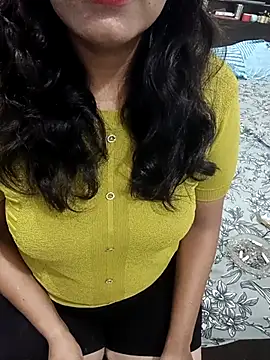 Snapshot of Anu_Reddy_10 chatting on 10/17/25, 05:59 Anu Reddy 10 online show from 10/17/25, 05:59