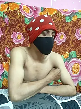 Snapshot of Seducing_couple chatting on 09/23/25, 07:55 Seducing couple online show from 09/23/25, 07:55