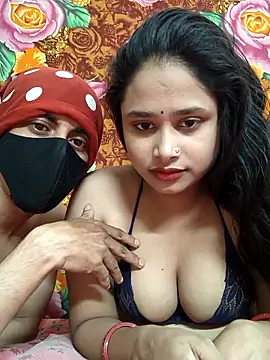 Seducing couple online show from 03/28/26, 04:12