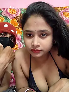 Seducing couple online show from 03/31/26, 05:08