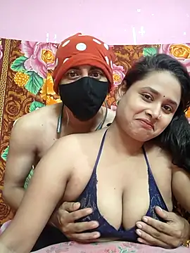 Seducing couple online show from 06/16/26, 04:37