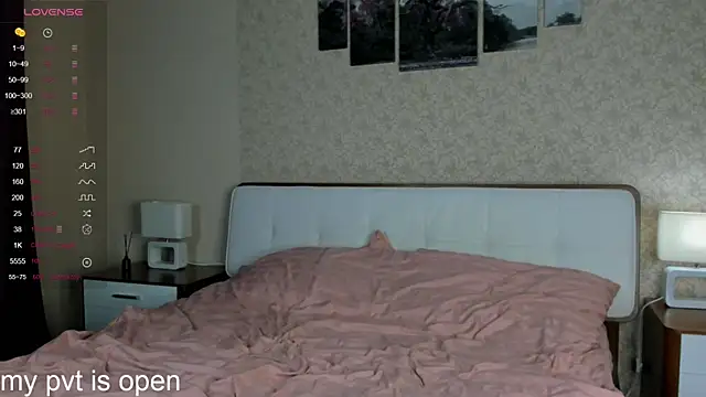 Anna mileer online show from 10/10/25, 01:26