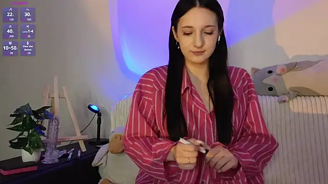 OdelynBagge online show from 11/26/25, 05:03