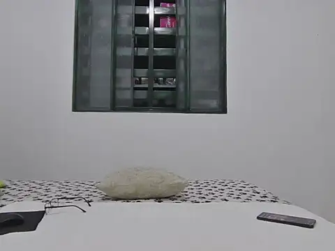 skinnylatino51 online show from 10/15/25, 12:00