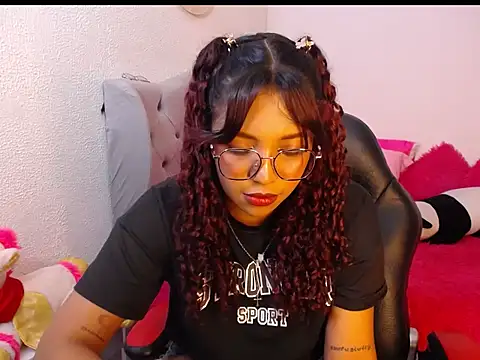 Snapshot of warisg__ chatting on 03/08/26, 09:40 warisg online show from 03/08/26, 09:40