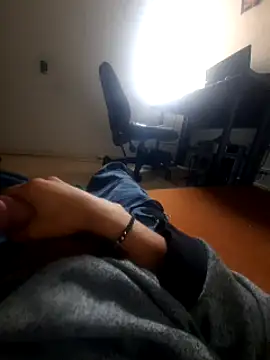 Snapshot of mydickinyourass2025 chatting on 09/28/25, 04:34 mydickinyourass2025 online show from 09/28/25, 04:34