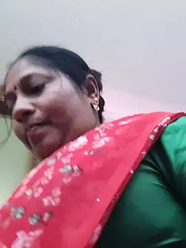 Snapshot of papukurty chatting on 06/21/26, 03:09 papukurty online show from 06/21/26, 03:09