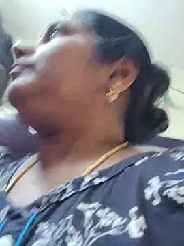 Snapshot of papukurty chatting on 08/01/26, 03:50 papukurty online show from 08/01/26, 03:50