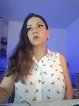 Abbyjoness21 online show from 12/04/25, 06:38