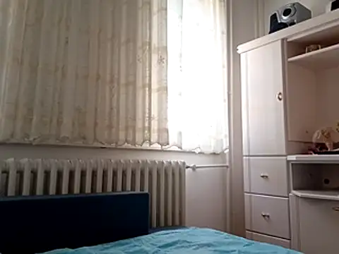 Snapshot of milf44milf chatting on 12/16/25, 01:16 milf44milf online show from 12/16/25, 01:16