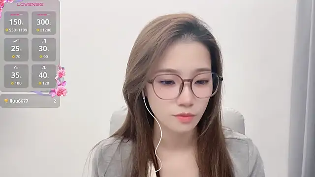 yuyu 77 online show from 10/26/25, 04:02