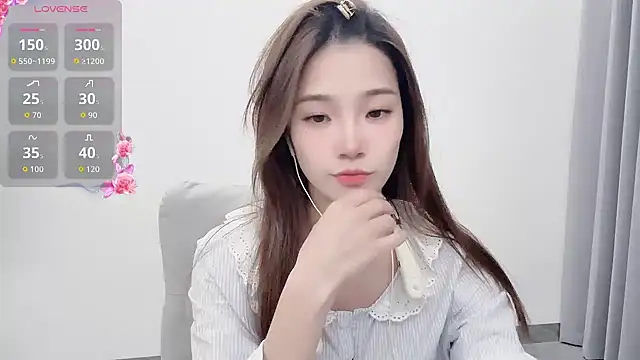 yuyu 77 online show from 10/28/25, 01:03