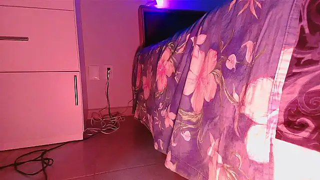 Snapshot of SatiroyNinfa chatting on 01/10/26, 10:36 SatiroyNinfa online show from 01/10/26, 10:36