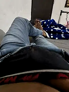 Snapshot of big_cocks_ravi chatting on 03/27/26, 06:18 big cocks ravi online show from 03/27/26, 06:18