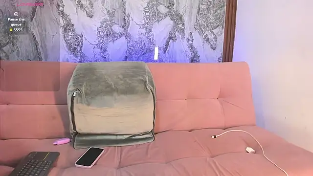 Snapshot of MiiaaCollinss chatting on 09/10/25, 03:12 MiiaaCollinss online show from 09/10/25, 03:12