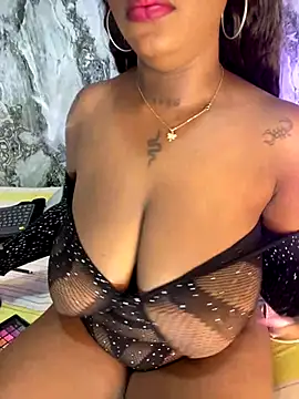 Snapshot of MiiaaCollinss chatting on 10/09/25, 03:54 MiiaaCollinss online show from 10/09/25, 03:54