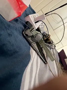 Snapshot of 123a_B chatting on 04/04/26, 01:04 123a B online show from 04/04/26, 01:04