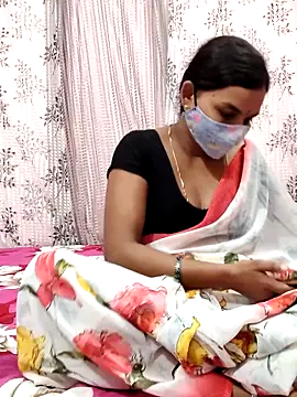 Lalitha-1995 online show from 09/14/25, 04:06