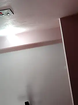 Snapshot of Lalitha-1995 chatting on 03/01/26, 08:05 Lalitha-1995 online show from 03/01/26, 08:05