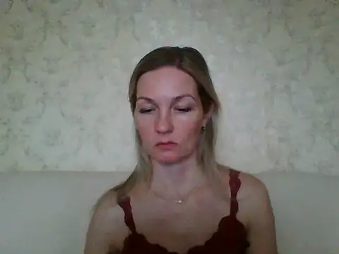Snapshot of sweetriki chatting on 04/25/26, 03:09 sweetriki online show from 04/25/26, 03:09