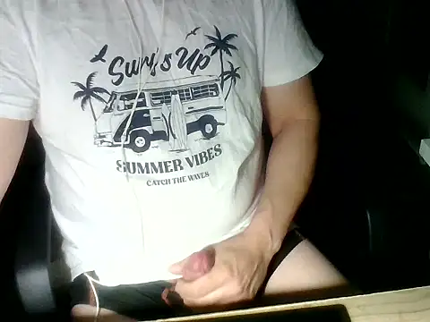 Snapshot of zee06 chatting on 03/15/26, 08:48 zee06 online show from 03/15/26, 08:48